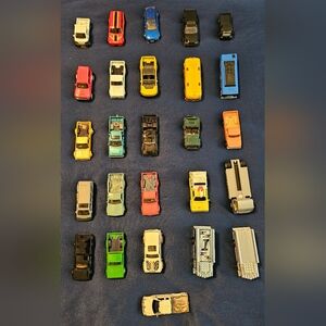 25 Loose Hot Wheels: Various Trucks, Vans, Buses, and Wagons